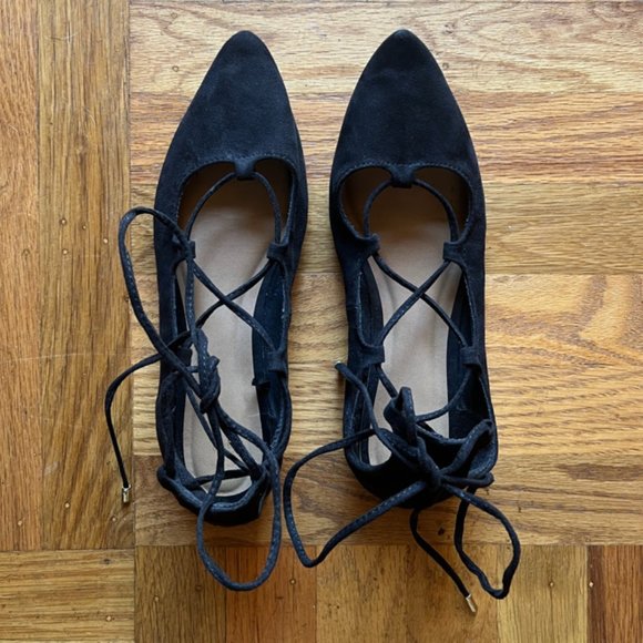 GAP Black Suede Lace Up Pointed Toe Ballet Flats - Size 7 - Picture 2 of 6